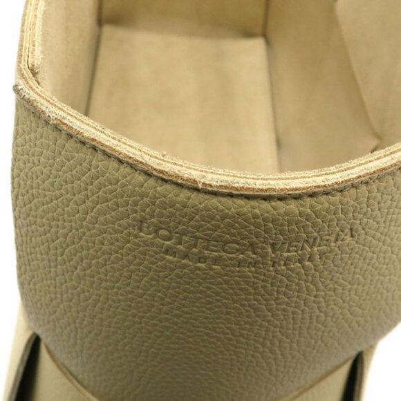 Bottega Veneta Mini Arcotto Pouch Out of Stock - Picture 7 of 9